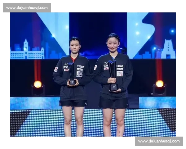 合影扭脸零交流!张本美和逆转早田,日乒决裂现场太刺眼 合影扭脸零交流!张本美和逆转早田,日乒决裂现场太刺眼