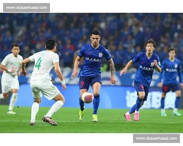 客场 2-2 申花！马马杜：为球队与球迷自豪