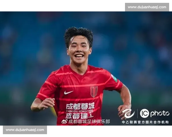 中乙收官:蓉城青年军逆袭第四 超额完成任务 中乙收官:蓉城青年军逆袭第四 超额完成任务