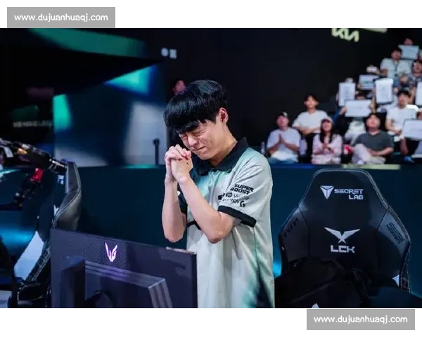 S15 抽签复刻 S11 名场面:内战与围剿引热议 S15 抽签复刻 S11 名场面:内战与围剿引热议